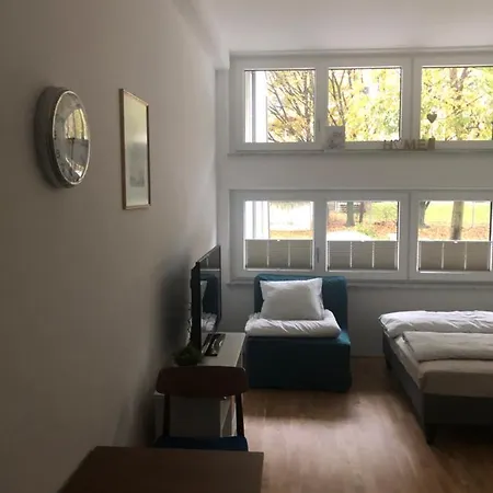 Deluxe City Center Studio * Инсбрук